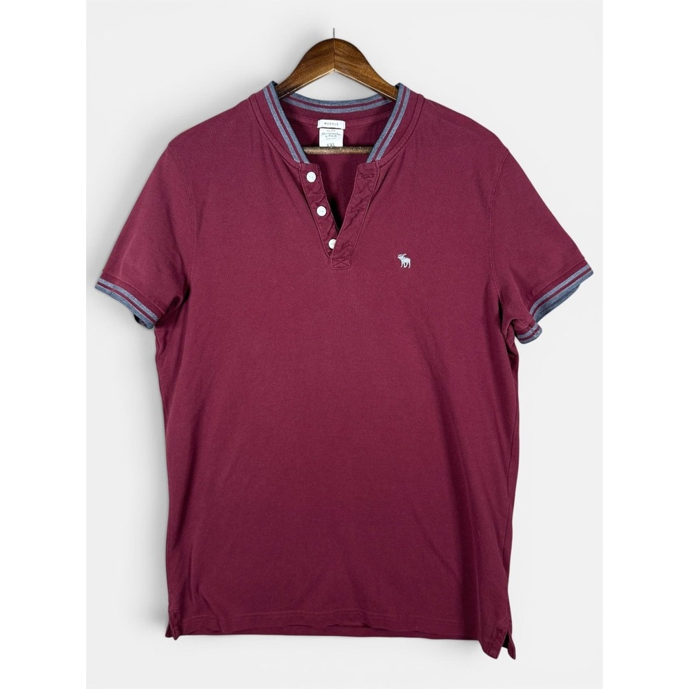 Abercrombie & Fitch Shirt Mens 2XL Red Short Sleeve Henley Muscle Fit Y2K Tee